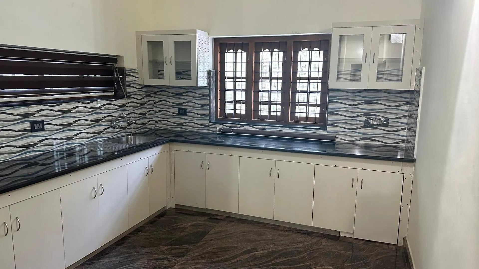 Happy Homes Thiruvalla Tiruvalla Δωμάτια σε οικογενειακή κατοικία